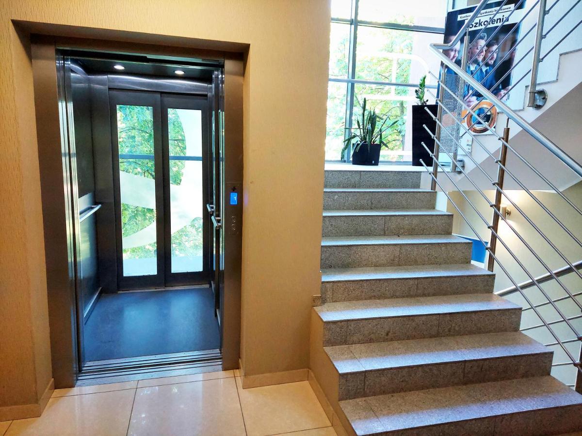Apartament Planeta Mielno - Centrum, 2 Minuty Od Plazy ! ! ! Exterior foto